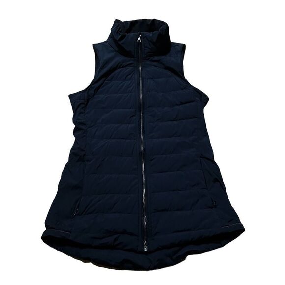 Lululemon Fluffed Up Vest Size 4 - Picture 1 of 9